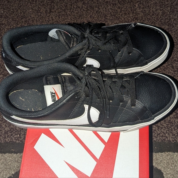 Men's sneakers - Picture 2 of 5